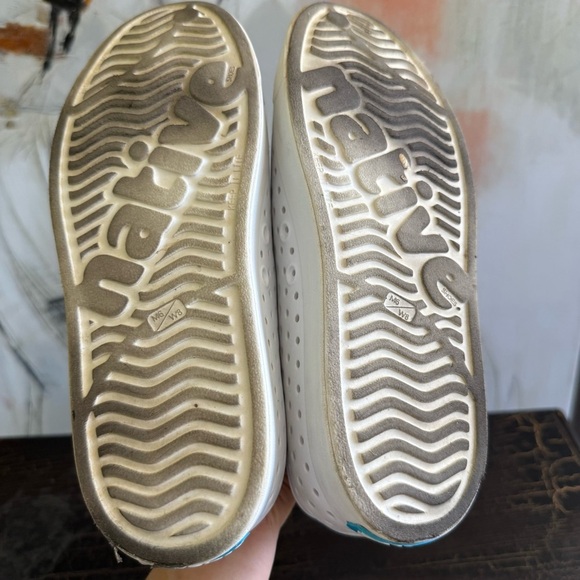 Native Shoes Women's Classic White Watershoes size 8 - Picture 8 of 12